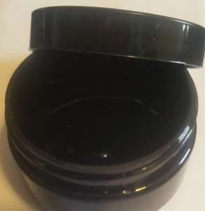 1.5 oz travel container for mini shave pucks